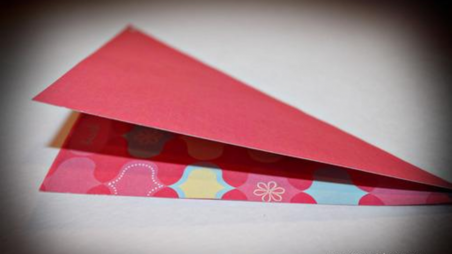 How to Make Easy Bookmarks Out of Paper - Making A Space