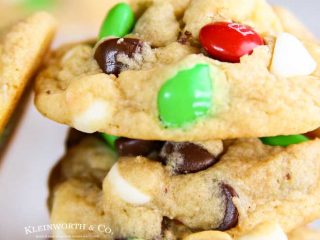 Image for Santa's Favorite Chocolate Chip Cookies