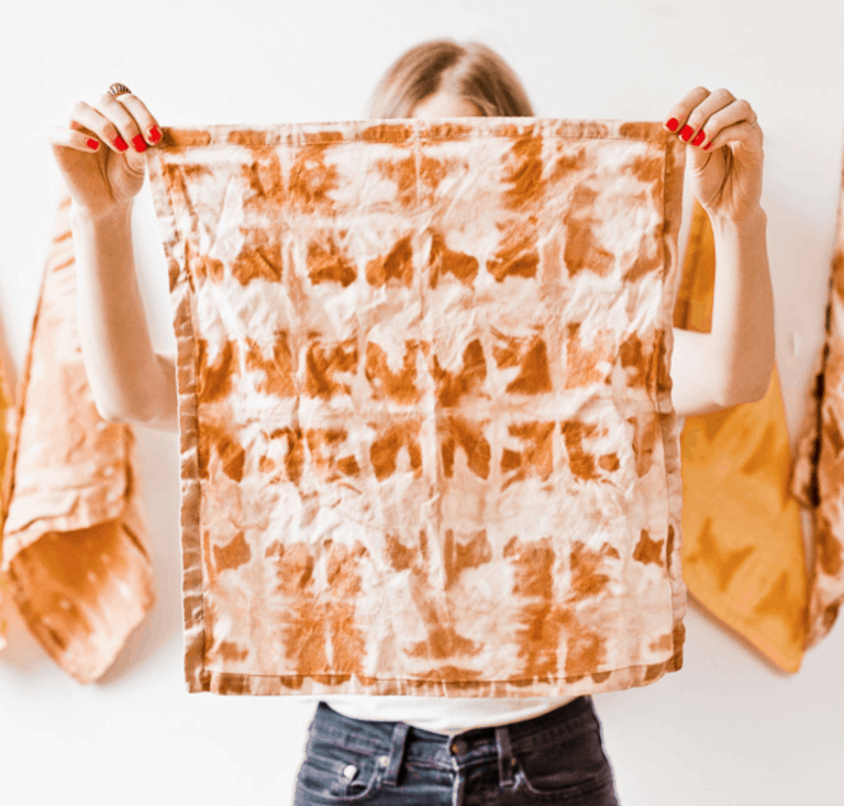 Easy DIY Bleach Tie Dye Designs (Reverse Tie Dye Patterns)