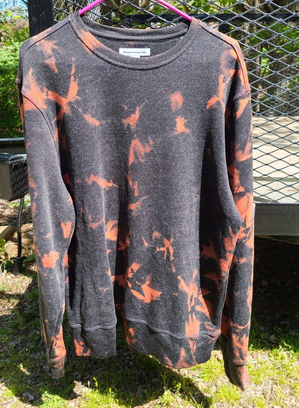 Reverse Tie Dye With Bleach Sweatshirt Tutorial Making A Space