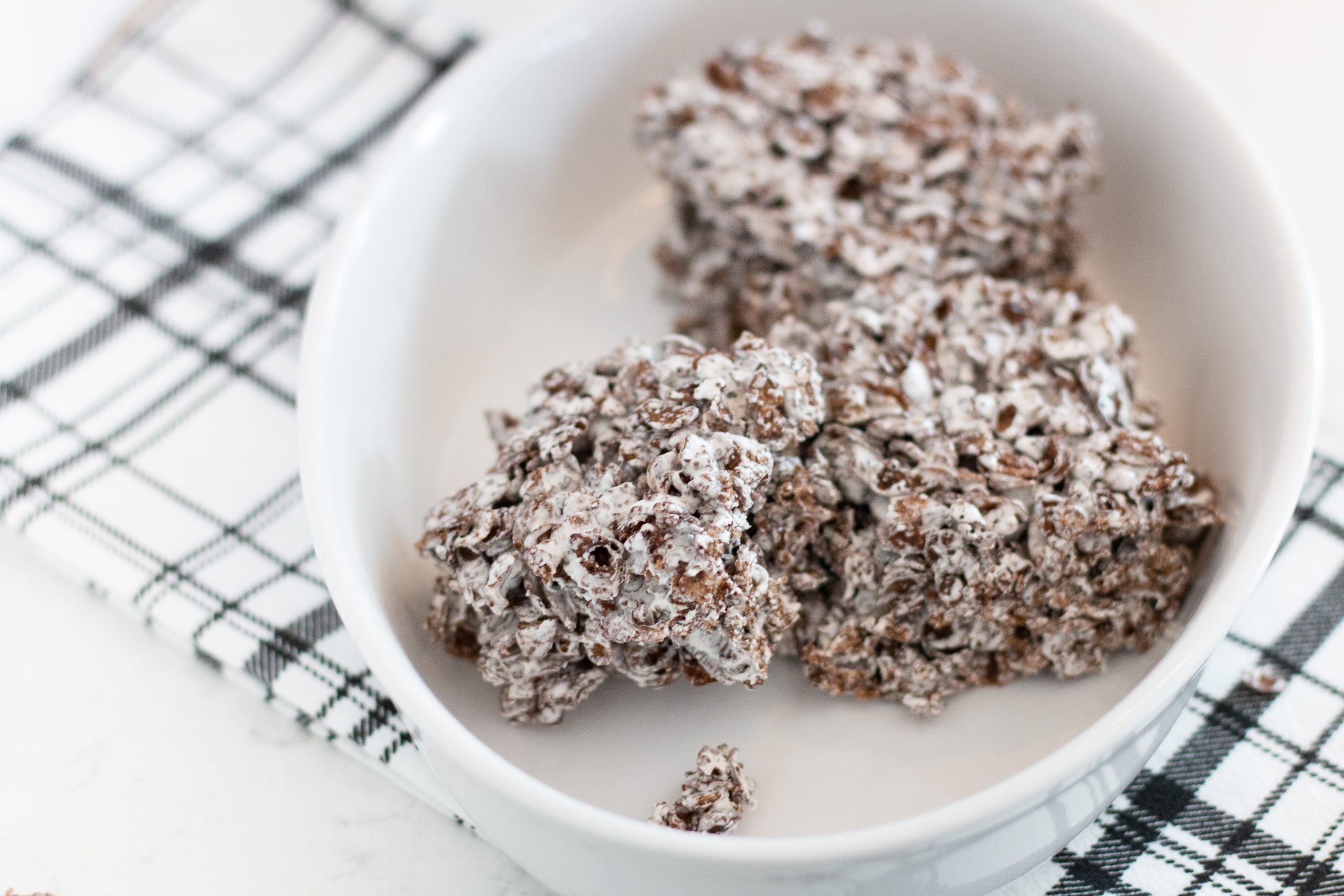 How to make chocolate rice krispy treats